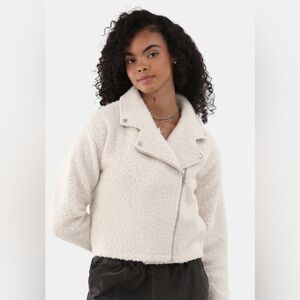 Women’s No Boundaries Off-White Sherpa Jacket